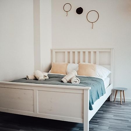 Fewostaeps- Moderne Unterkunft, Zentrumsnah Plauen Kültér fotó