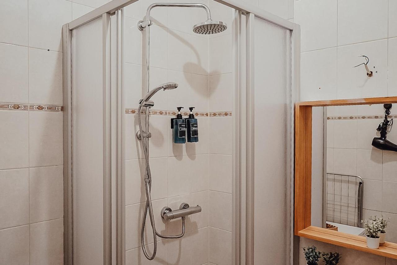 Fewostaeps- Moderne Unterkunft, Zentrumsnah Plauen Kültér fotó
